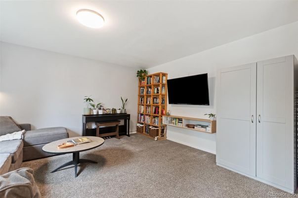 Interior, Living room, Piano