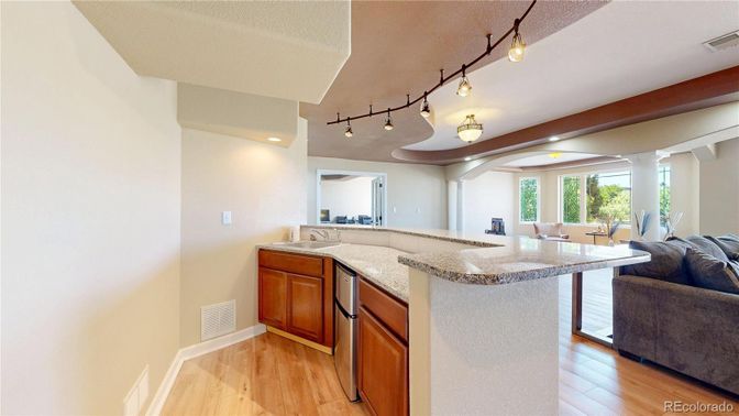 Interior, Recessed Lighting, Wood Texture Flooring