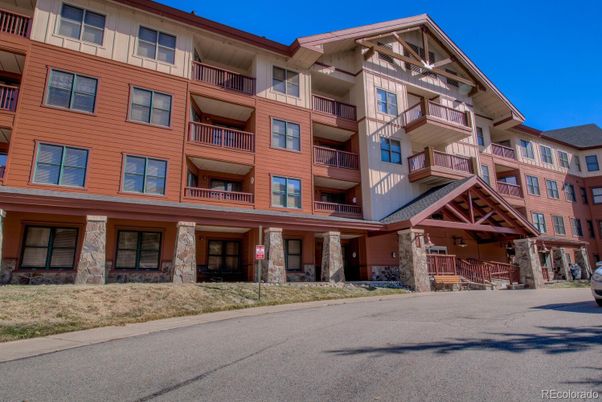 Exterior, Facade, Condo Building