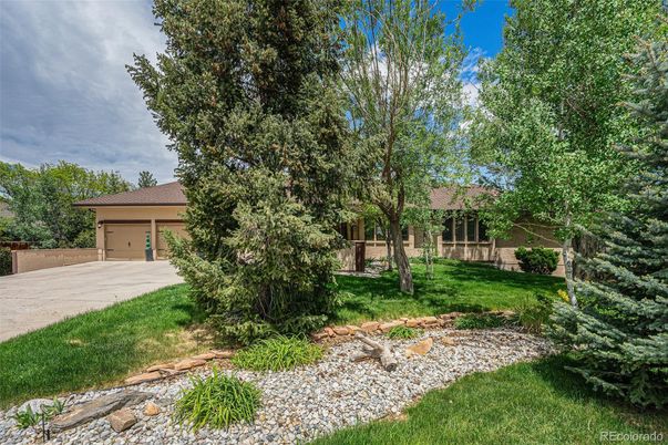 Backyard, Detached Garage, Exterior