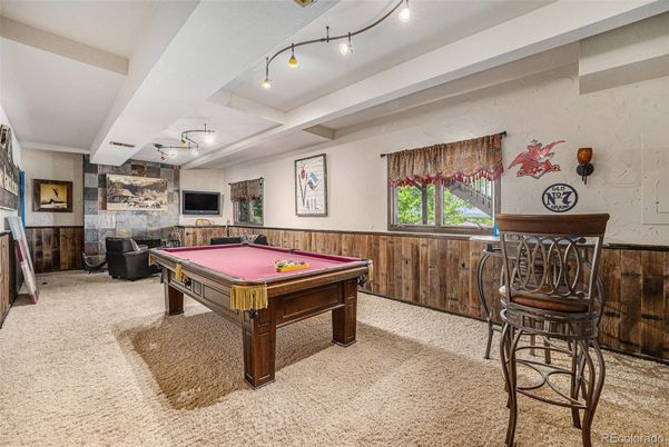 Billiard Table, Game Room, Interior
