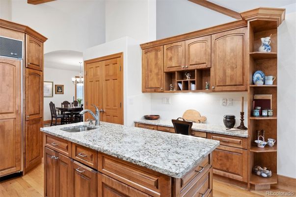 Chandelier, Dining room, Interior, Kitchen, Pendant Lights, Wood Texture Flooring