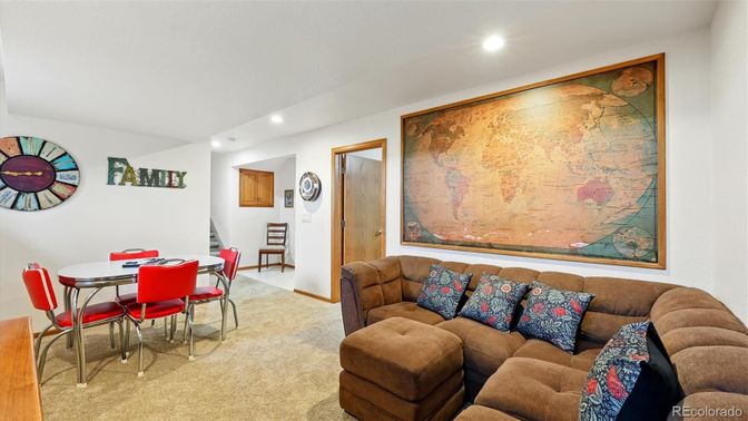 Dining room, Interior, Living room, Recessed Lighting