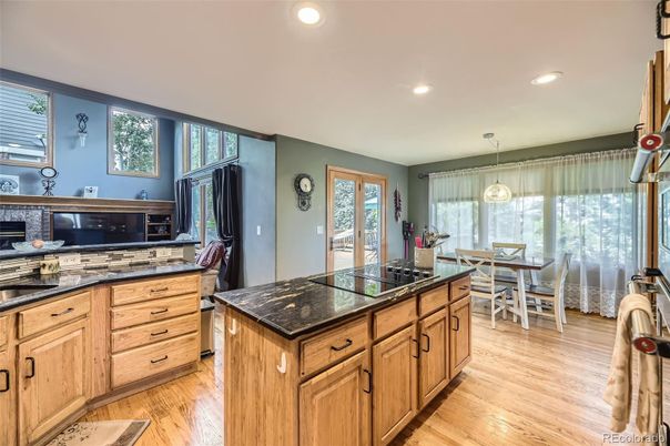 Dining room, Interior, Kitchen, Pendant Lights, Recessed Lighting, Wood Texture Flooring