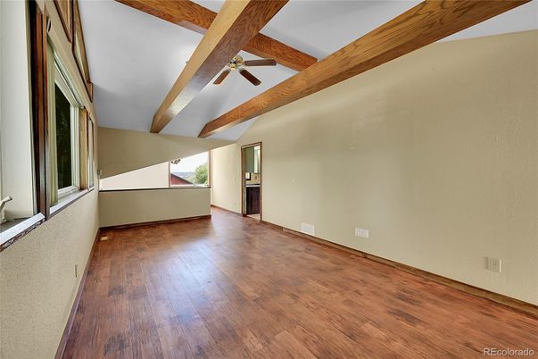 Empty room, Interior, Wooden Beams, Wood Texture Flooring