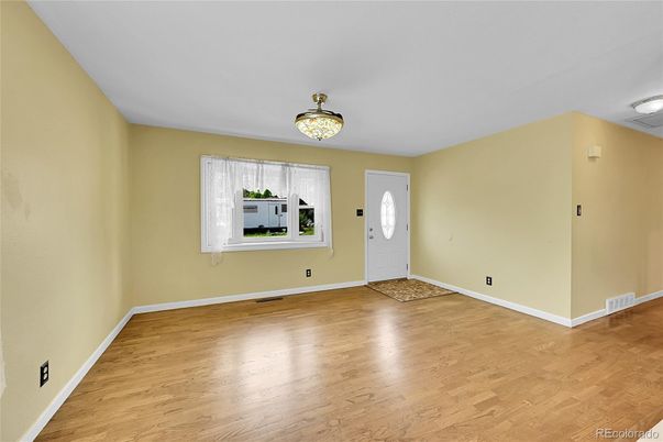 Empty room, Interior, Wood Texture Flooring