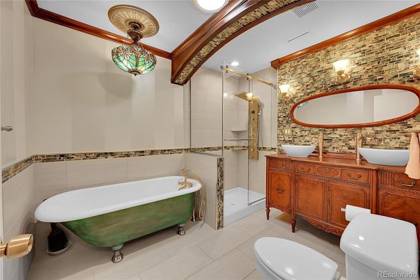 Bathroom, Free Standing Baths, Interior, Recessed Lighting