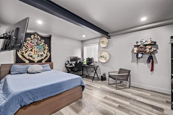 Bedroom, Home Office, Interior, Recessed Lighting, Wood Texture Flooring