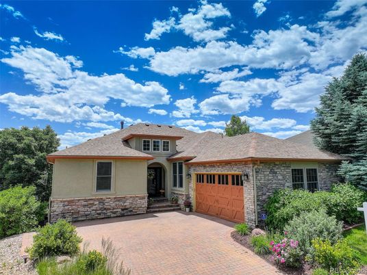 Attached, Exterior, Facade, Ranch