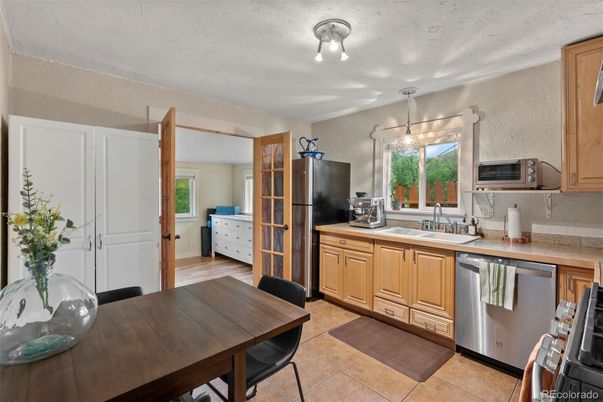 Dining room, Interior, Kitchen