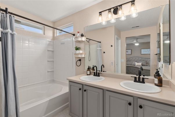 Bathroom, Dual Sink Vanities, Interior