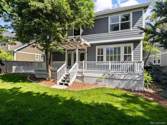 Exterior, Facade, American Foursquare