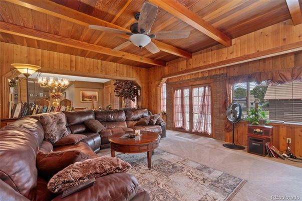 Chandelier, Dining room, Interior, Living room, Wooden Beams, Wooden Ceilings, Wooden Walls