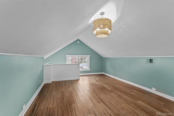 Chandelier, Empty room, Interior, Wood Texture Flooring