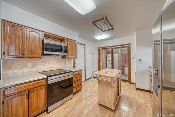 Interior, Kitchen, Stainless Steel Appliances, Wood Texture Flooring