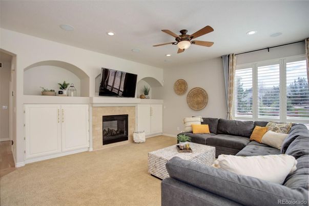 Fireplace, Interior, Living room, Recessed Lighting
