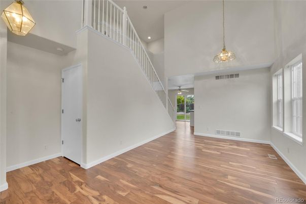 Interior, Pendant Lights, Recessed Lighting, Wood Texture Flooring