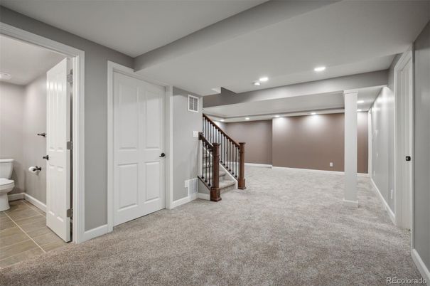 Bathroom, Interior, Recessed Lighting