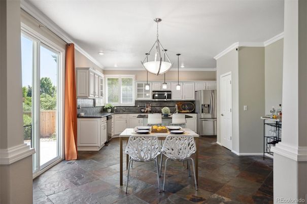 Dining room, Interior, Kitchen, Pendant Lights, Recessed Lighting, Stainless Steel Appliances