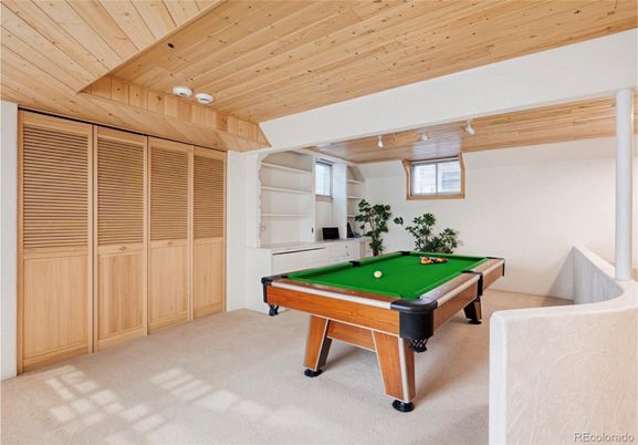 Billiard Table, Game Room, Interior, Wooden Ceilings