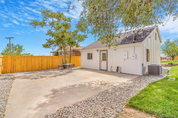 Backyard, Exterior
