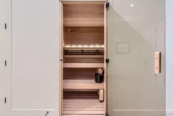 Interior, Recessed Lighting, Sauna Room
