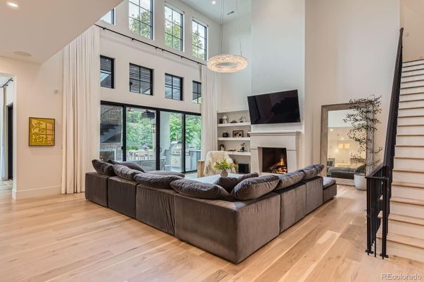 Fireplace, Interior, Living room, Pendant Lights, Recessed Lighting, Wood Texture Flooring