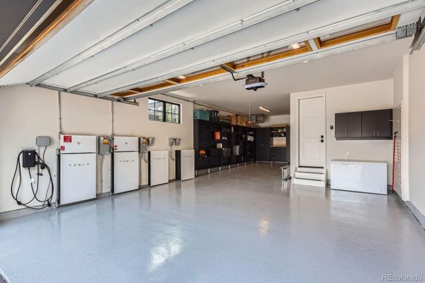 Garage, Interior, Washer