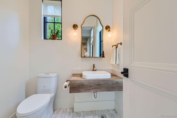 Bathroom, Interior