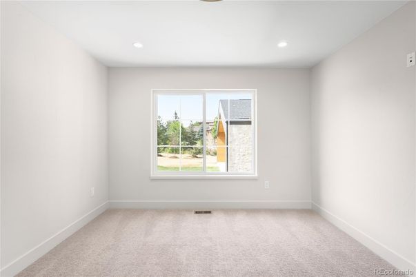 Empty room, Interior, Recessed Lighting