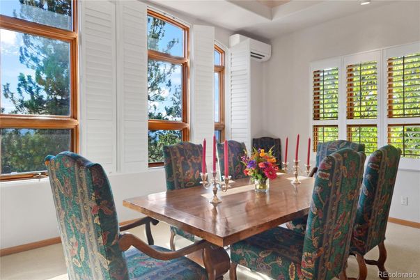 Dining room, Interior