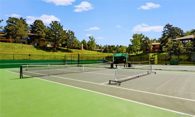 Exterior, Tennis Courts