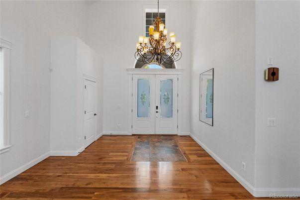 Chandelier, Interior, Wood Texture Flooring
