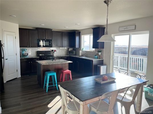 Dining room, Interior, Kitchen, Pendant Lights, Recessed Lighting, Wood Texture Flooring