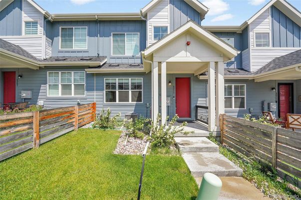 Exterior, Facade, American Craftsman