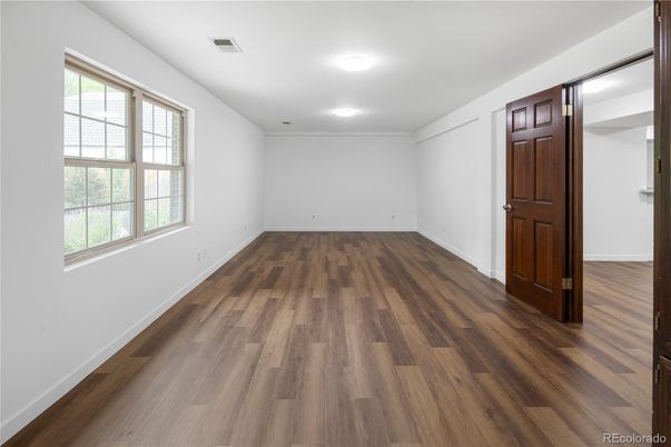 Empty room, Interior, Recessed Lighting, Wood Texture Flooring