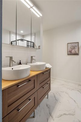 Bathroom, Dual Sink Vanities, Interior, Marble, Recessed Lighting
