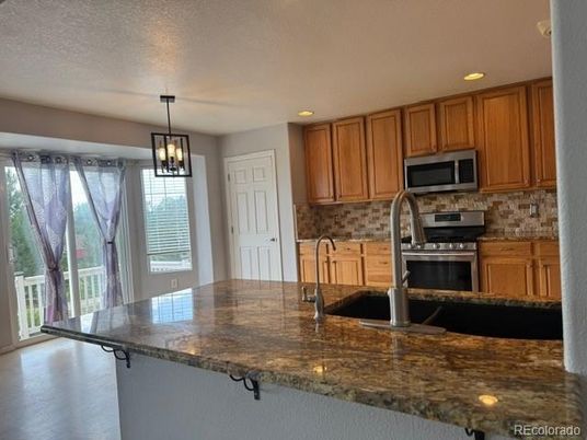 Interior, Kitchen, Pendant Lights, Recessed Lighting, Stainless Steel Appliances