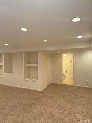 Bathroom, Empty room, Interior, Recessed Lighting