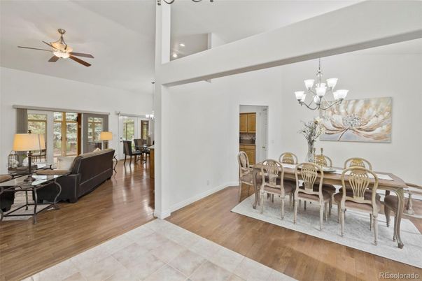 Chandelier, Dining room, Interior, Living room, Recessed Lighting, Wood Texture Flooring