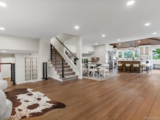Dining room, Interior, Kitchen, Pendant Lights, Recessed Lighting, Wooden Ceilings, Wood Texture Flooring
