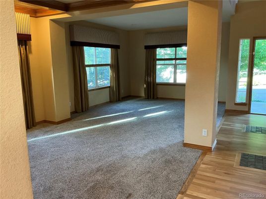 Empty room, Interior, Water, Wood Texture Flooring
