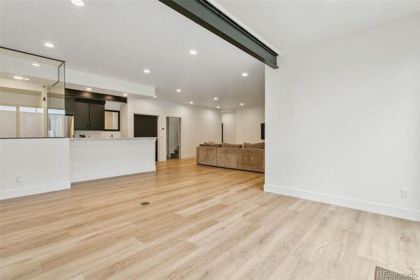 Empty room, Interior, Recessed Lighting, Wood Texture Flooring