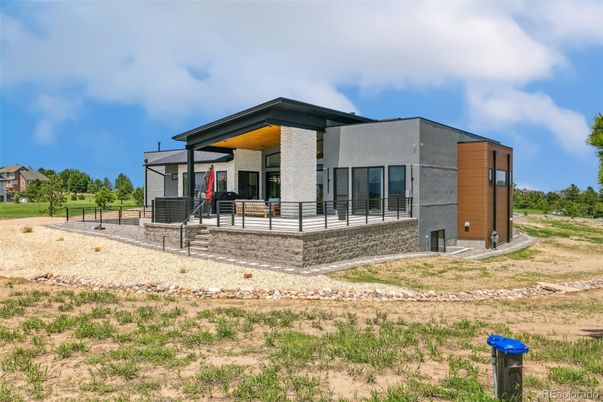 Backyard, Exterior, Facade, Modern