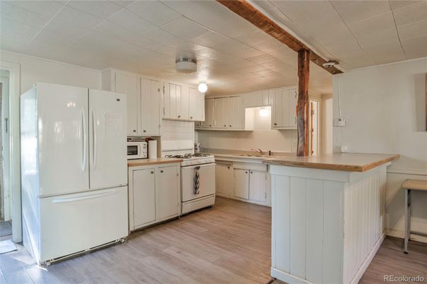 Interior, Kitchen, Wood Texture Flooring