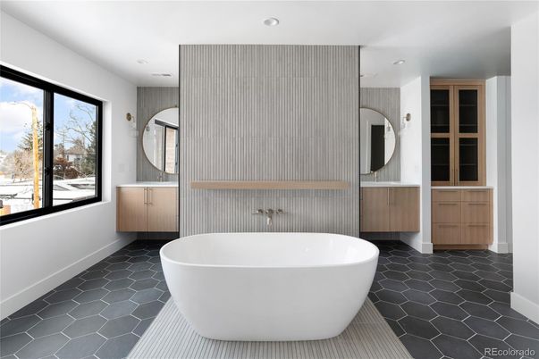 Bathroom, Free Standing Baths, Interior, Recessed Lighting