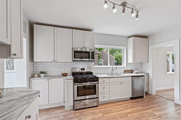 Interior, Kitchen, Stainless Steel Appliances, Wood Texture Flooring