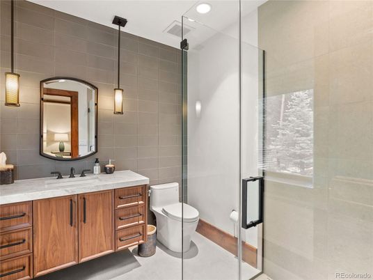 Bathroom, Glass Shower, Interior, Pendant Lights, Recessed Lighting