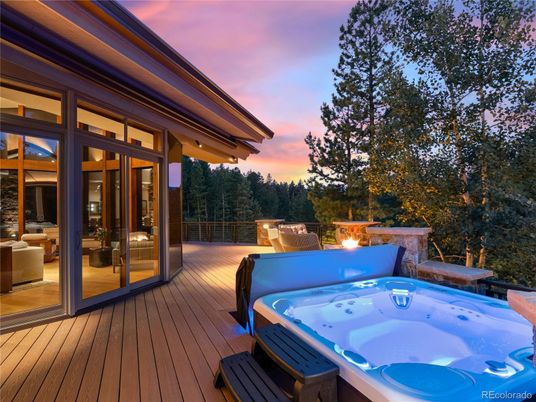 Exterior, Hot Tub