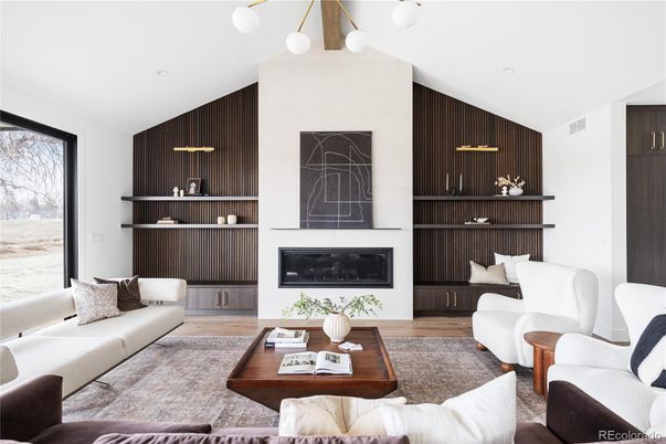 Fireplace, Interior, Living room, Pendant Lights, Recessed Lighting, Wood Texture Flooring
